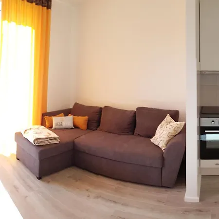 Ferienwohnung In Birkenwerder Mit Balkon Esterno foto