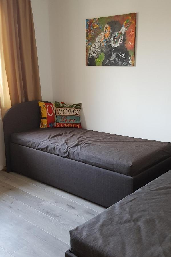 In Mit Balkon Appartement *